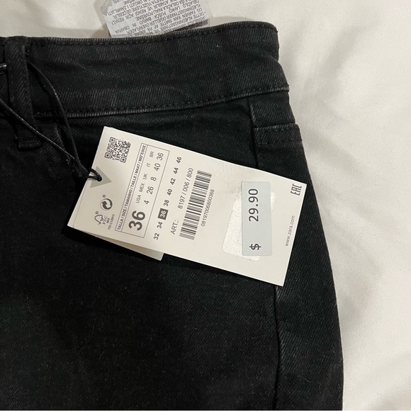 BNWT ZARA Shorts - Picture 3 of 3